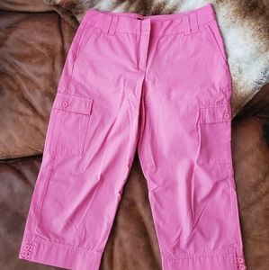 IZOD Pink Cargo Capri pants!!! Size 8